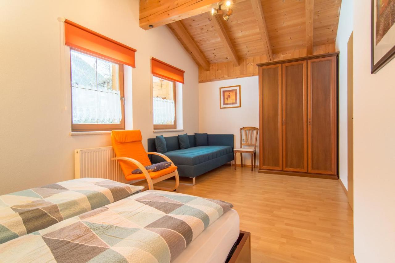 Haus Salchner Lägenhet Neustift im Stubaital Exteriör bild